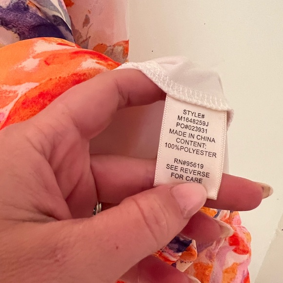 NWT John Paul Richard Floral Top size XS - Picture 4 of 4